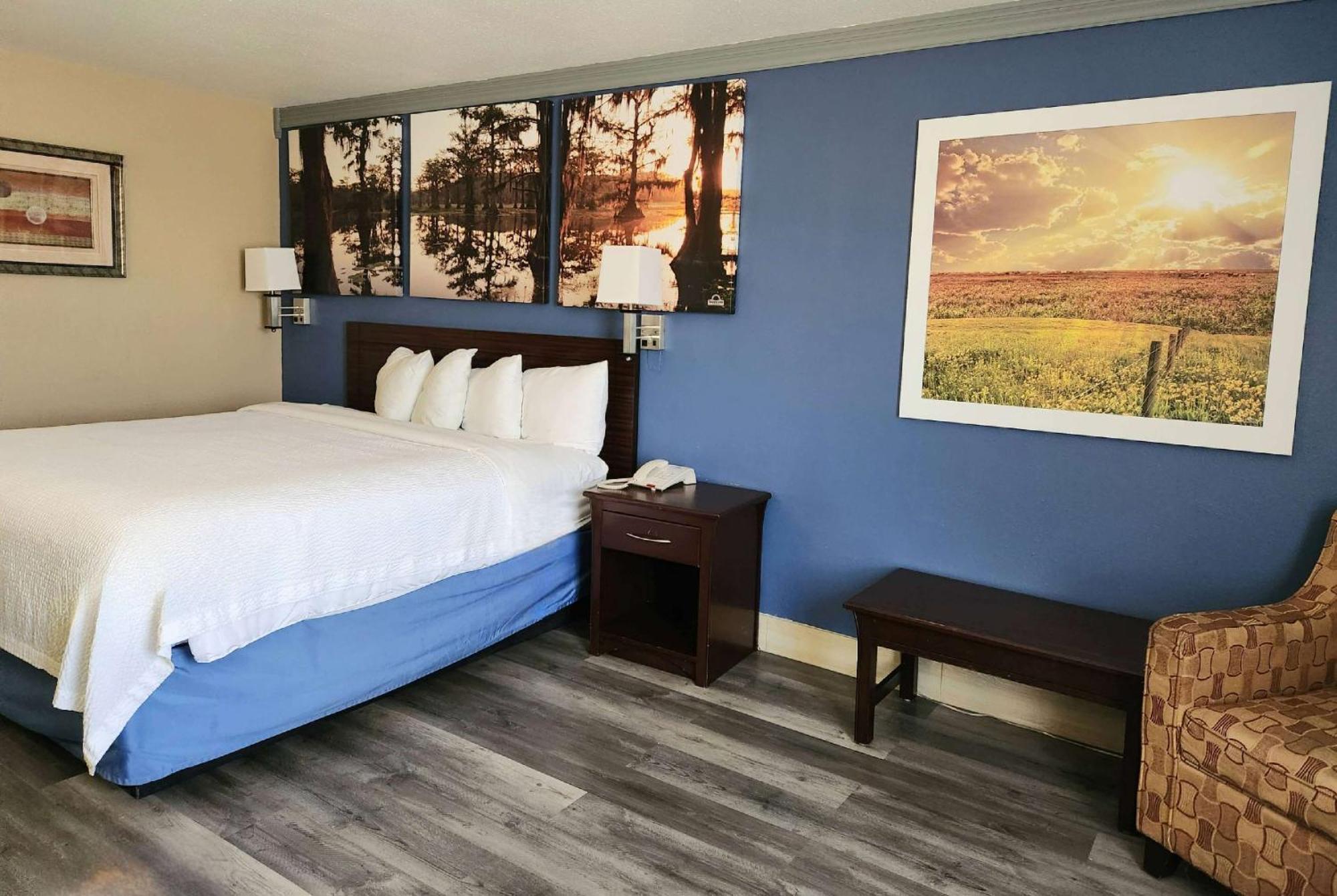 Days By Wyndham Hotel 3*