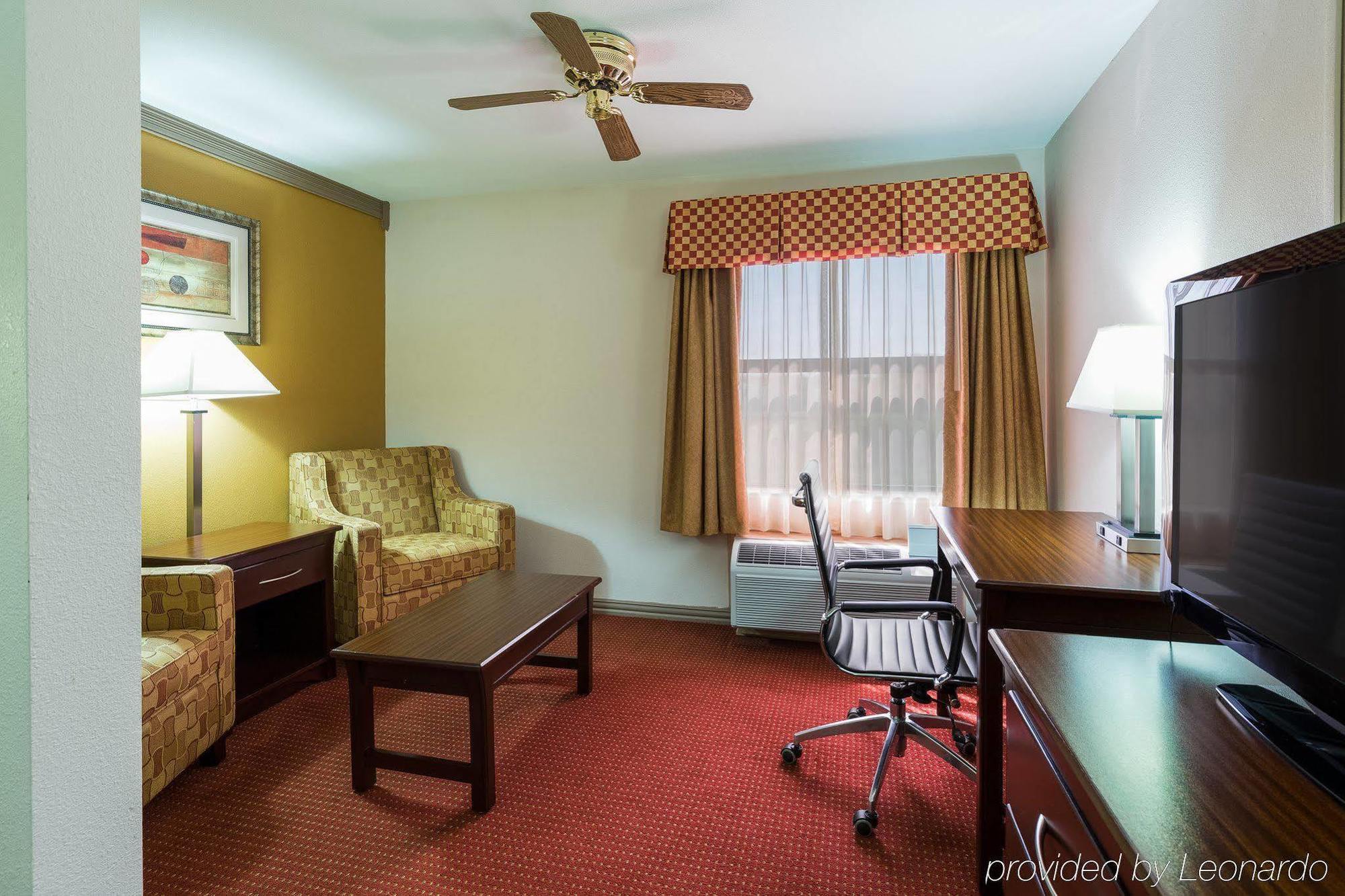 Days By Wyndham 3* Rosenberg